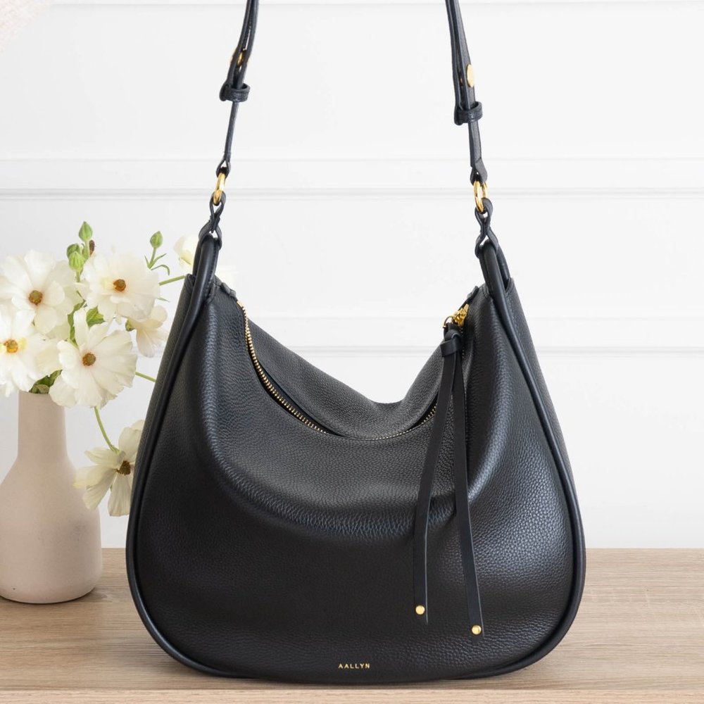 Black Leather Hobo Bag - Classic Everyday Shoulder Bag - Picture 5 of 14